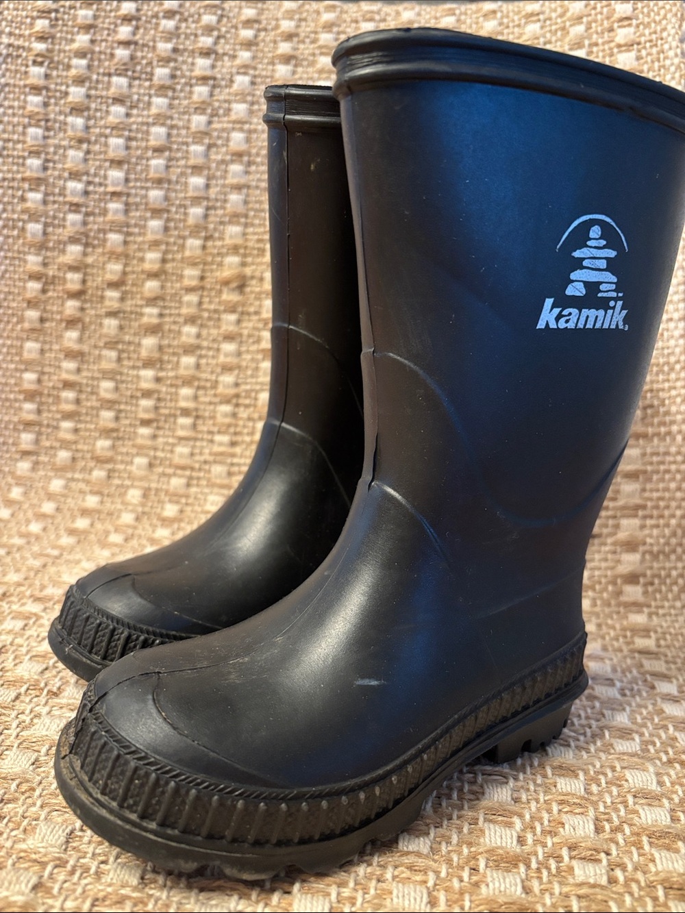Kamik Black Waterproof Rubber Rain Boots with Logo Size 8 Like New
